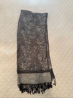 Black & Gray Paisley Fringe Pashmina Scarf